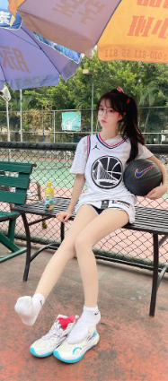 罗纳尔多和小罗纳尔多谁更强